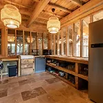 Chan-ly Ete Villa